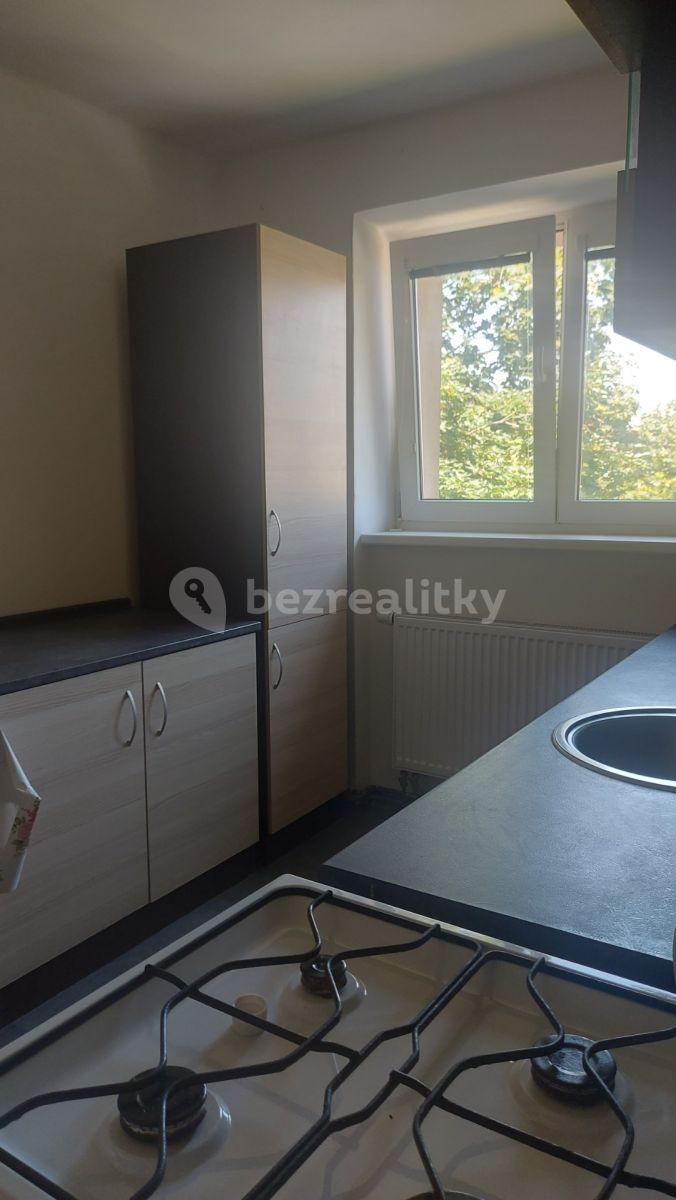 2 bedroom flat to rent, 64 m², Dašická, Pardubice, Pardubický Region