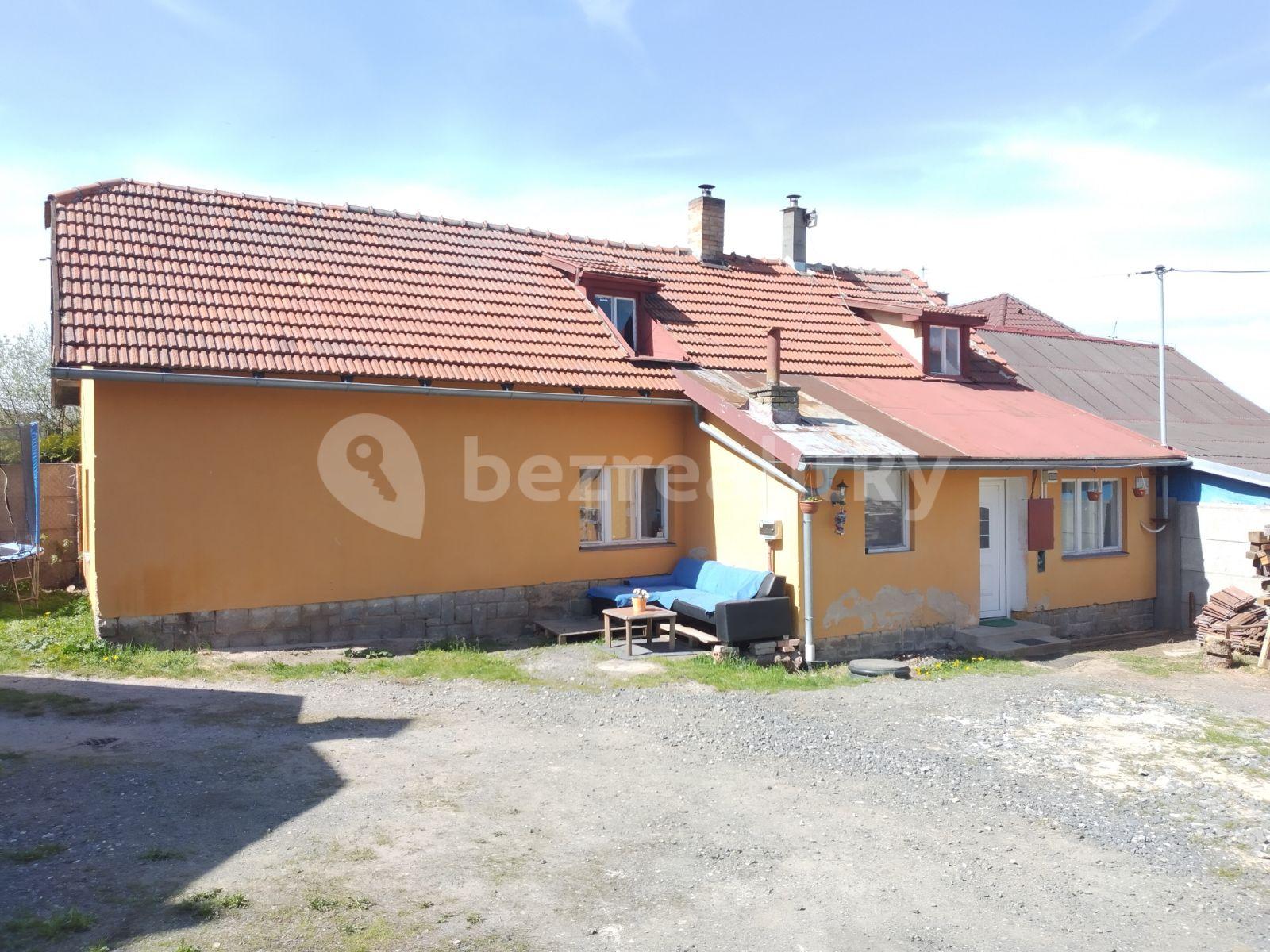 house for sale, 120 m², Svojetice, Středočeský Region