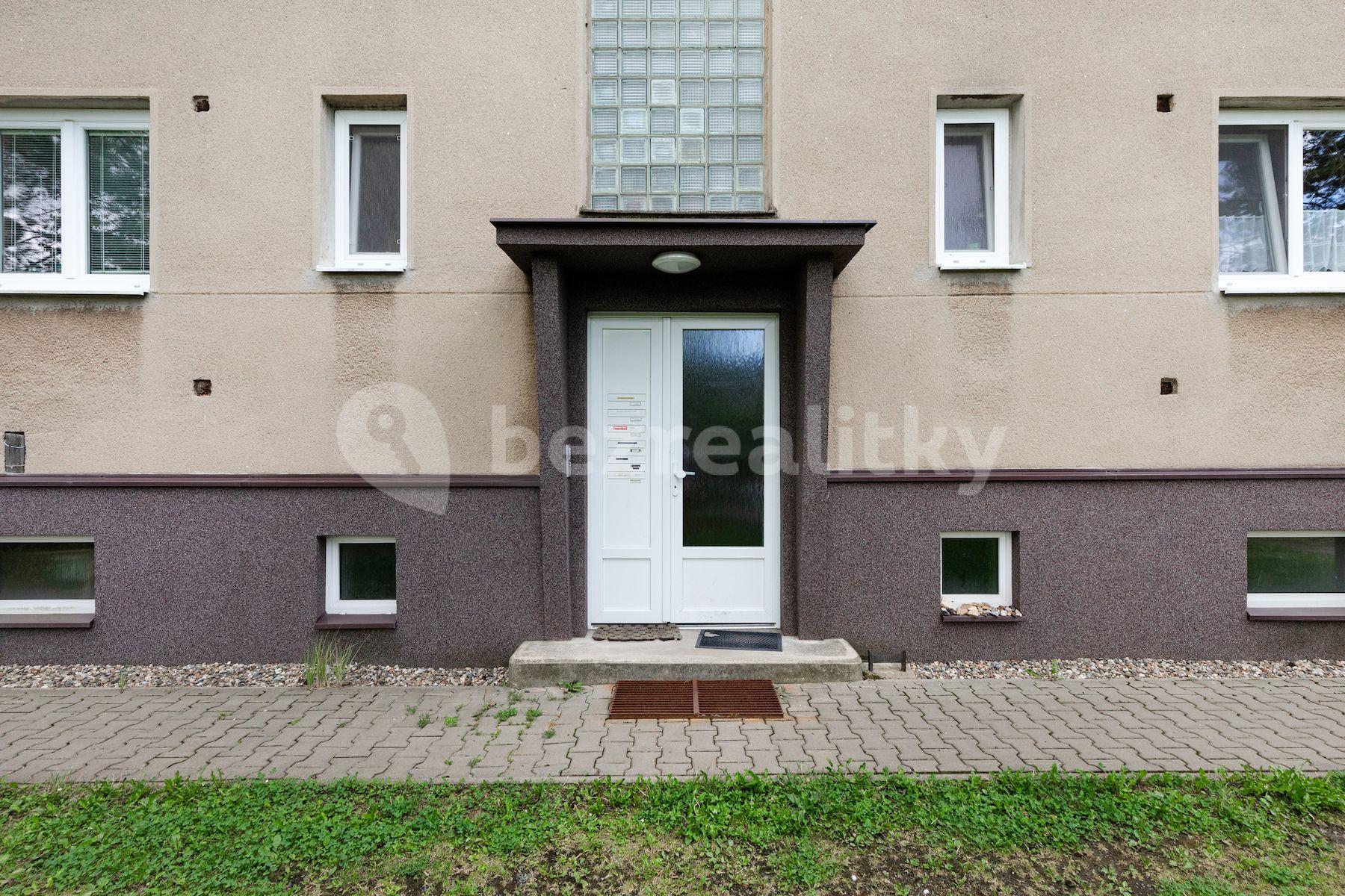 3 bedroom flat for sale, 67 m², Školská, Hostivice, Středočeský Region