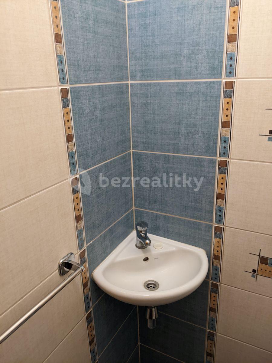 3 bedroom flat to rent, 80 m², U kovárny, Olomouc, Olomoucký Region