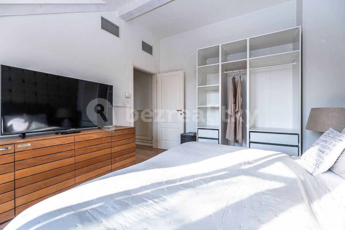 2 bedroom flat to rent, 100 m², Petrská, Prague, Prague