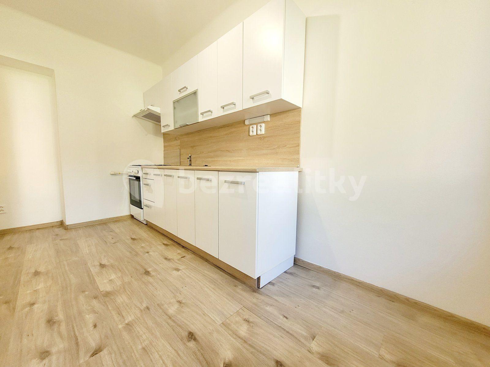 3 bedroom flat to rent, 76 m², U Nádraží, Havířov, Moravskoslezský Region