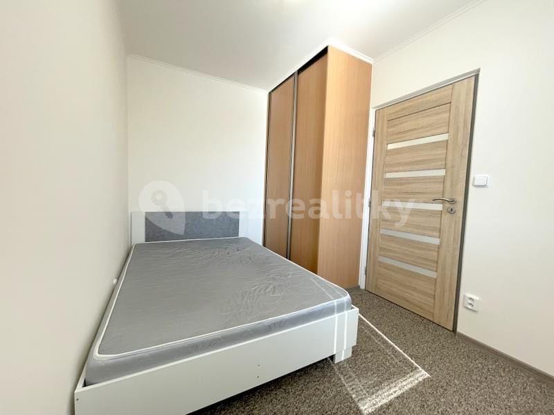 1 bedroom with open-plan kitchen flat to rent, 38 m², Višňovce, Hulín, Zlínský Region