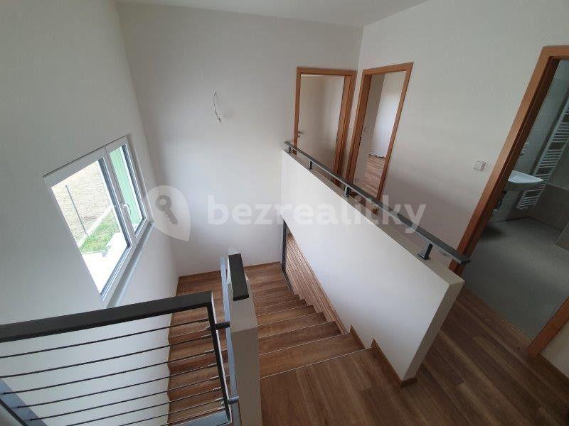 house to rent, 146 m², Ječná, Jihlava, Vysočina Region