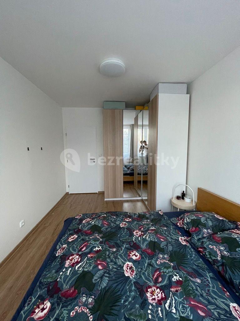 2 bedroom with open-plan kitchen flat for sale, 73 m², Vašátkova, Prague, Prague