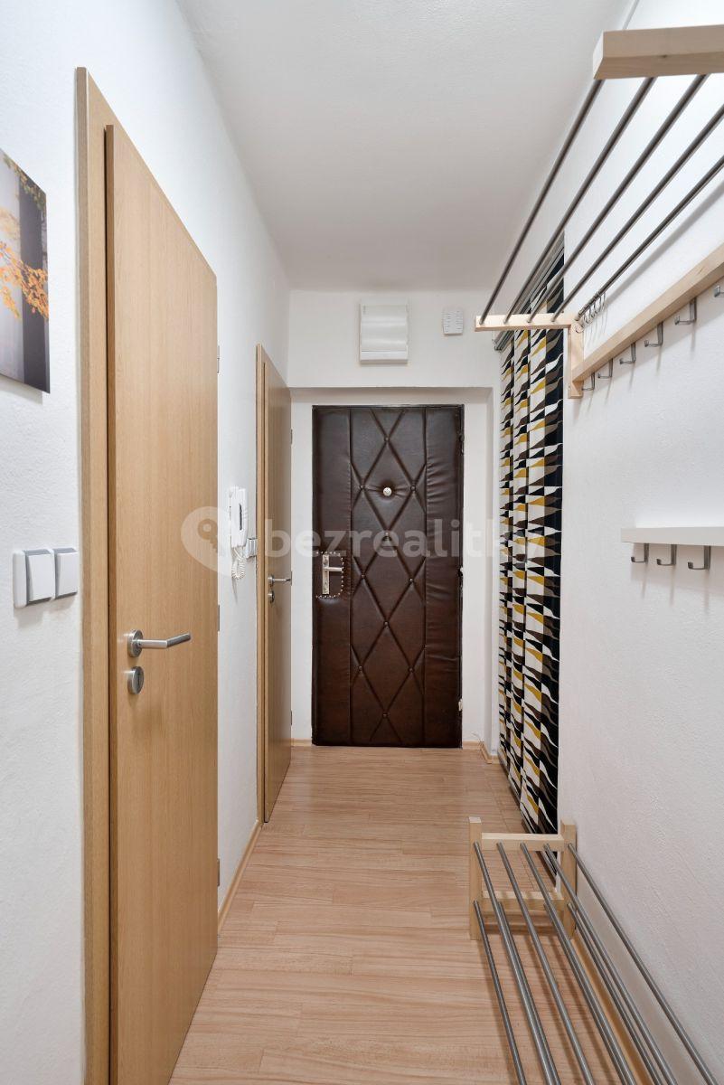 2 bedroom with open-plan kitchen flat for sale, 75 m², Mojmírova, Uherské Hradiště, Zlínský Region