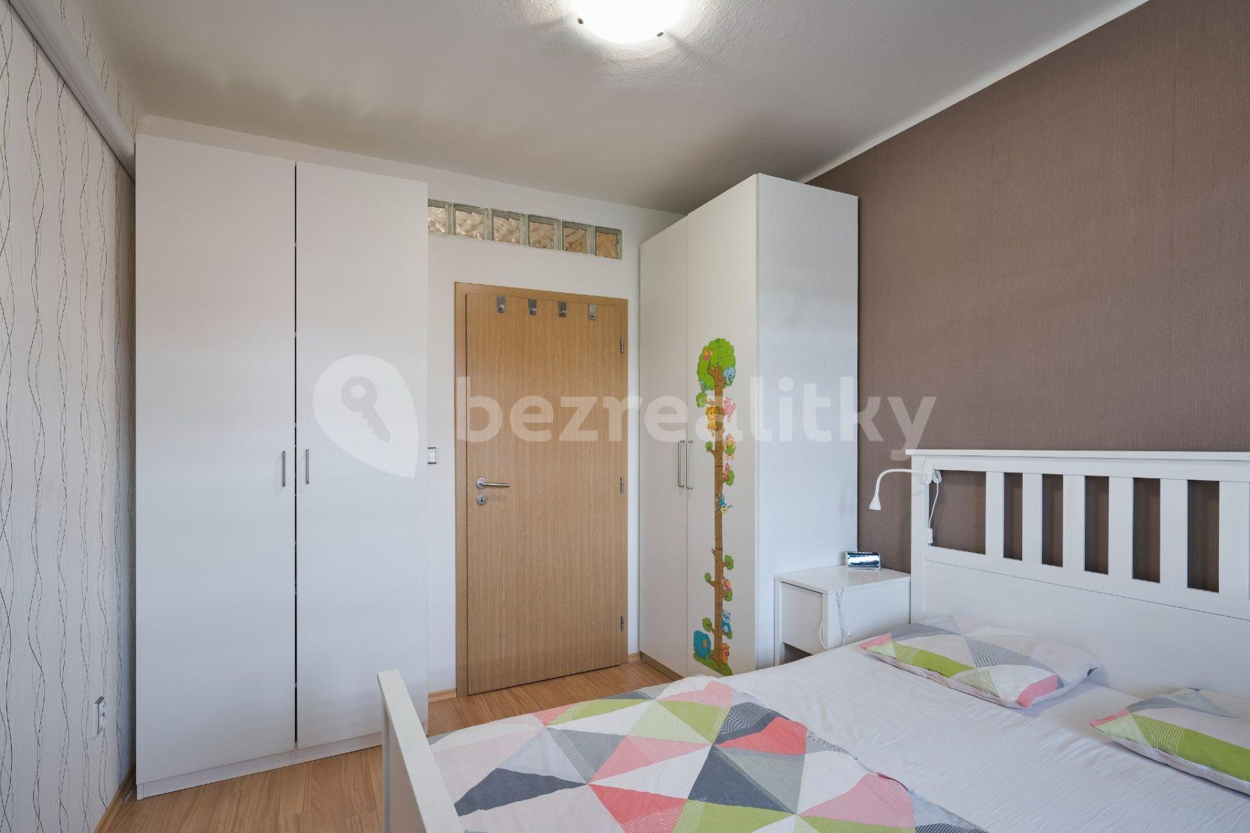 2 bedroom with open-plan kitchen flat for sale, 75 m², Mojmírova, Uherské Hradiště, Zlínský Region