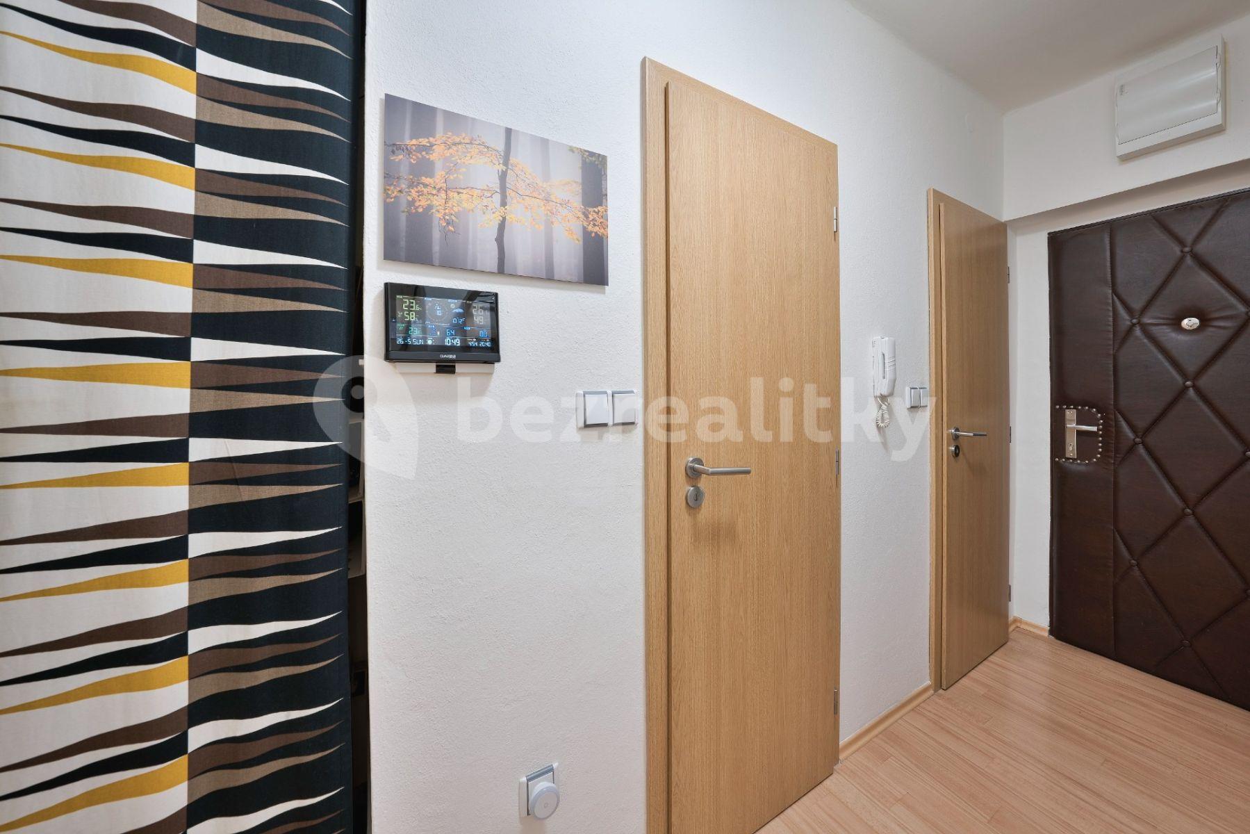 2 bedroom with open-plan kitchen flat for sale, 75 m², Mojmírova, Uherské Hradiště, Zlínský Region