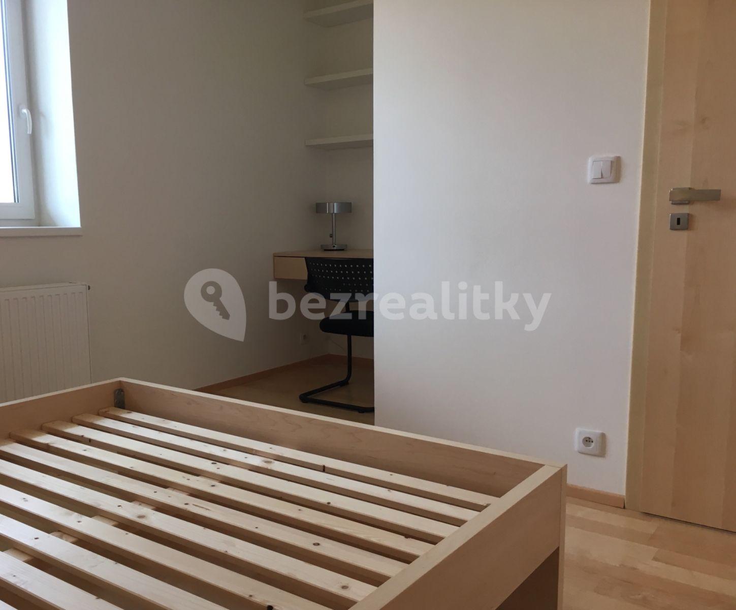 1 bedroom with open-plan kitchen flat to rent, 58 m², U Statku, Hýskov, Středočeský Region