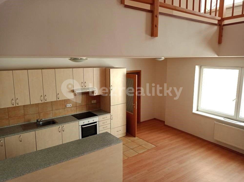 2 bedroom with open-plan kitchen flat for sale, 104 m², Cejl, Brno, Jihomoravský Region