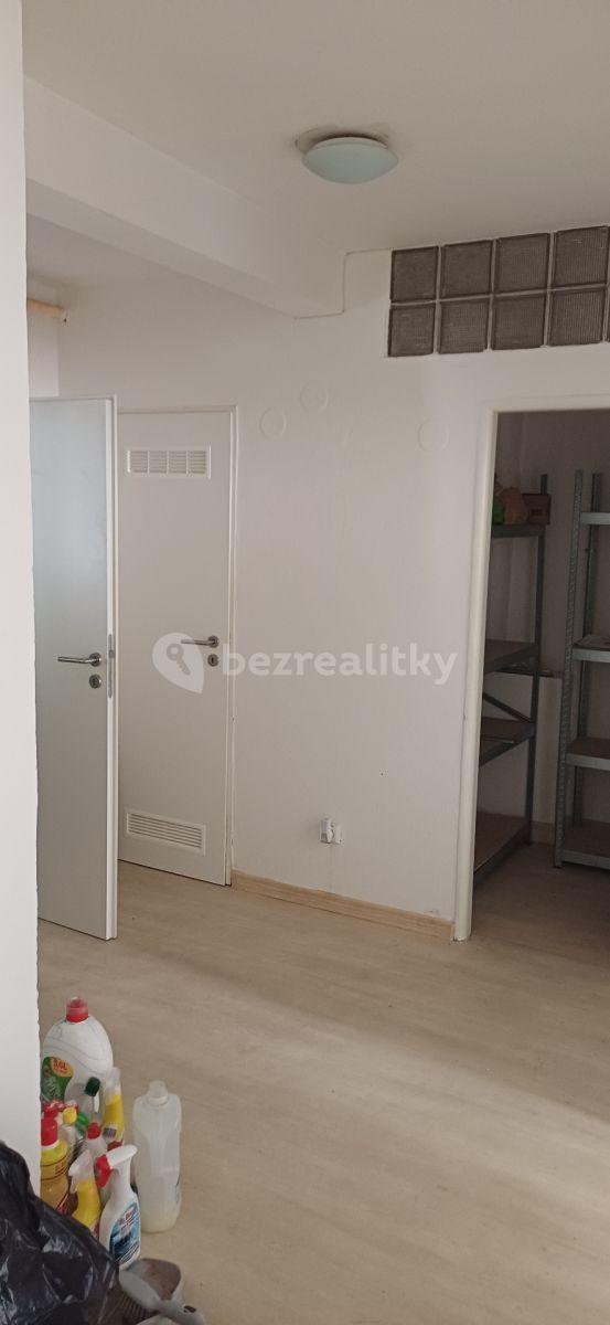 3 bedroom flat to rent, 70 m², Vodní, Kroměříž, Zlínský Region