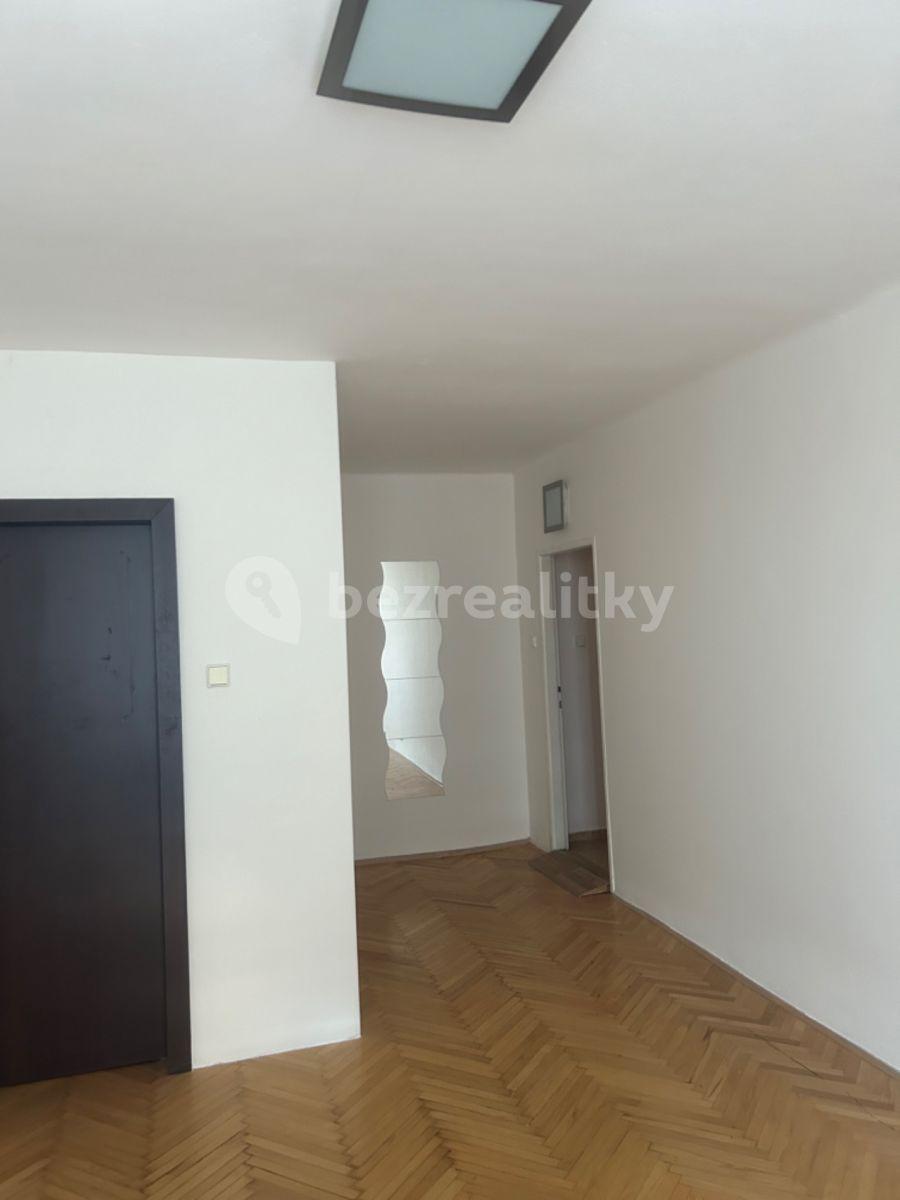 3 bedroom flat to rent, 110 m², 17. listopadu, Ostrava, Moravskoslezský Region