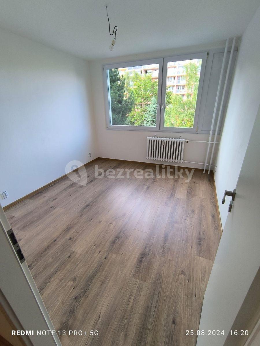 3 bedroom with open-plan kitchen flat for sale, 80 m², Nevanova, Prague, Prague