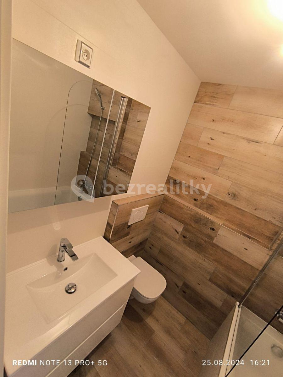 3 bedroom with open-plan kitchen flat for sale, 80 m², Nevanova, Prague, Prague