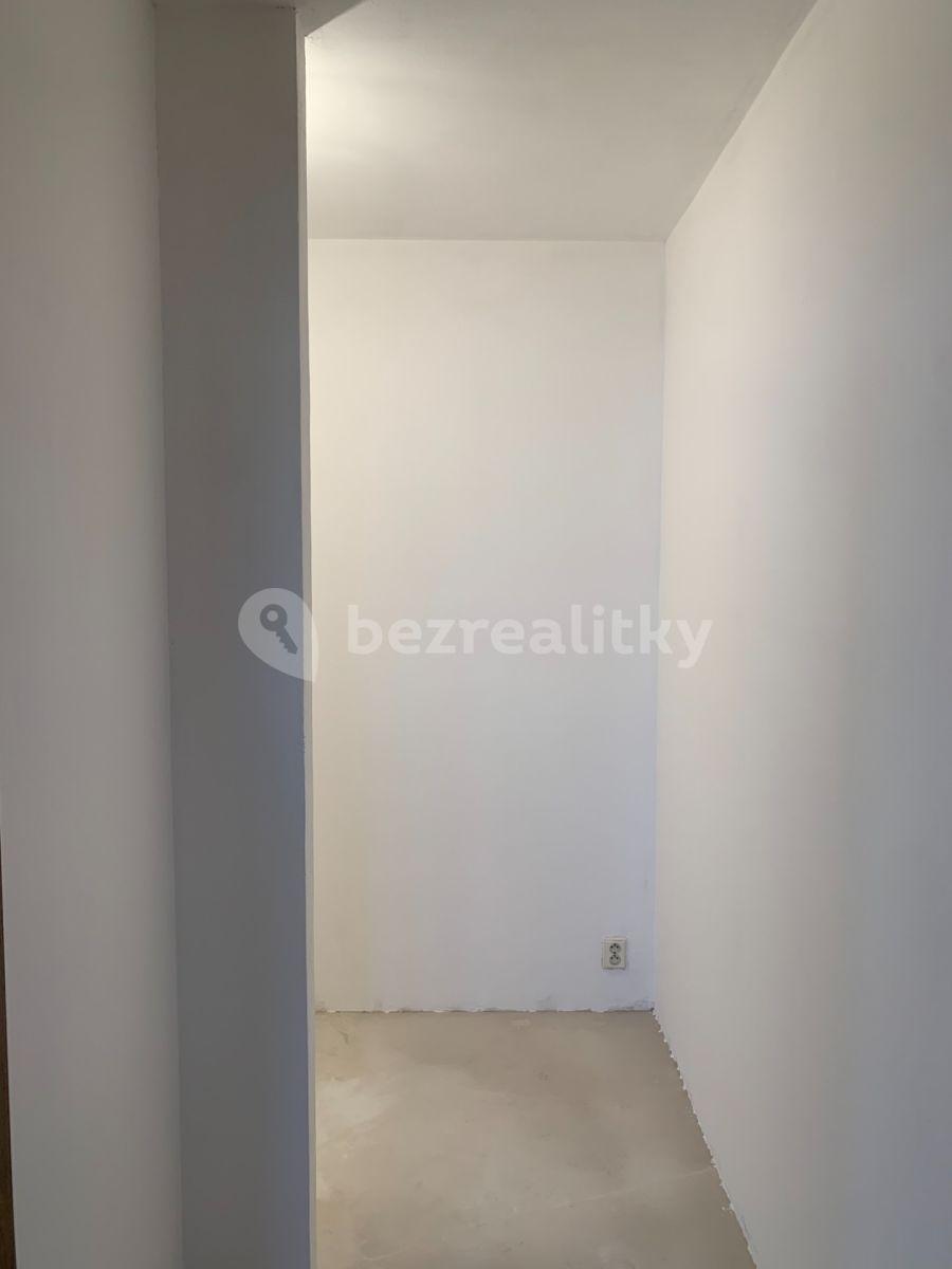 3 bedroom with open-plan kitchen flat for sale, 119 m², Blattného, Prague, Prague