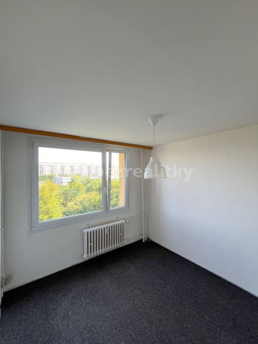 3 bedroom flat for sale, 70 m², Famfulíkova, Prague, Prague