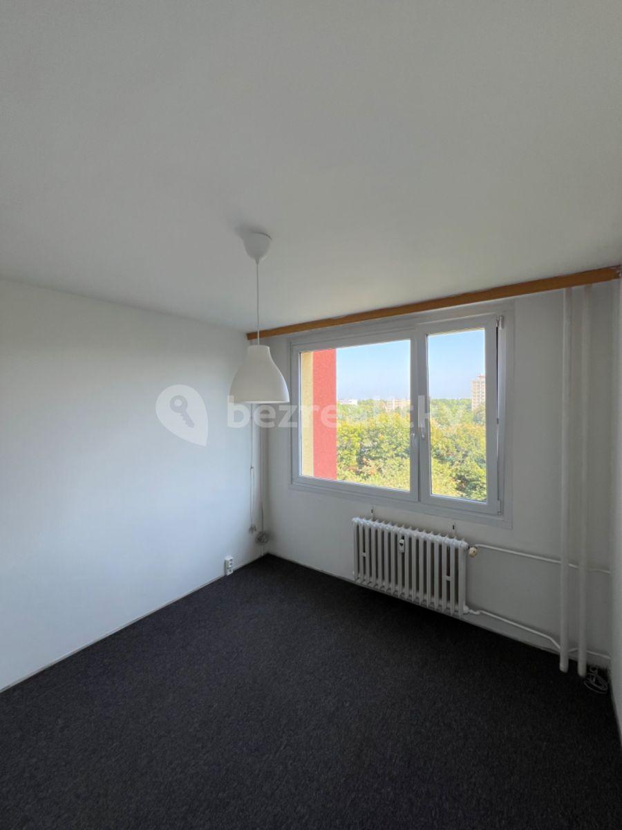 3 bedroom flat for sale, 70 m², Famfulíkova, Prague, Prague