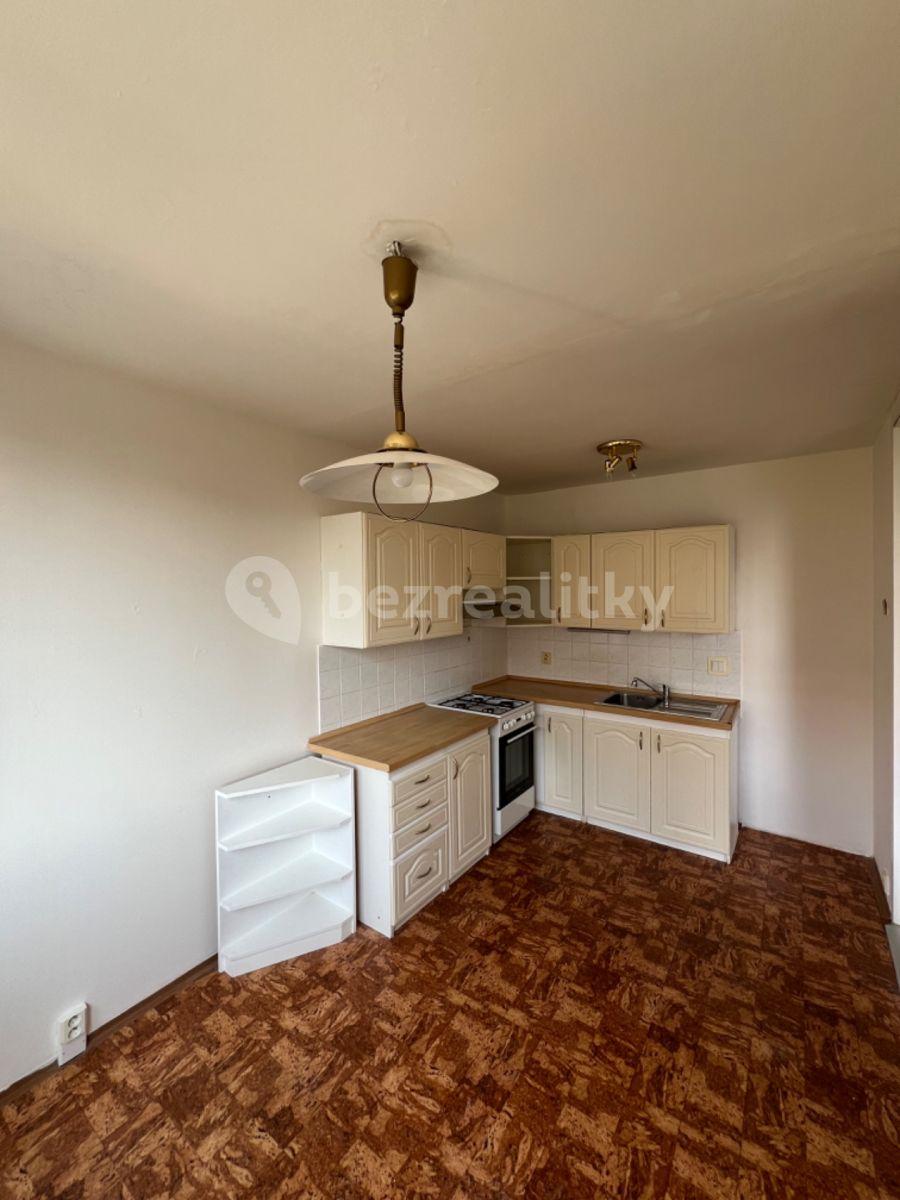 3 bedroom flat for sale, 70 m², Famfulíkova, Prague, Prague