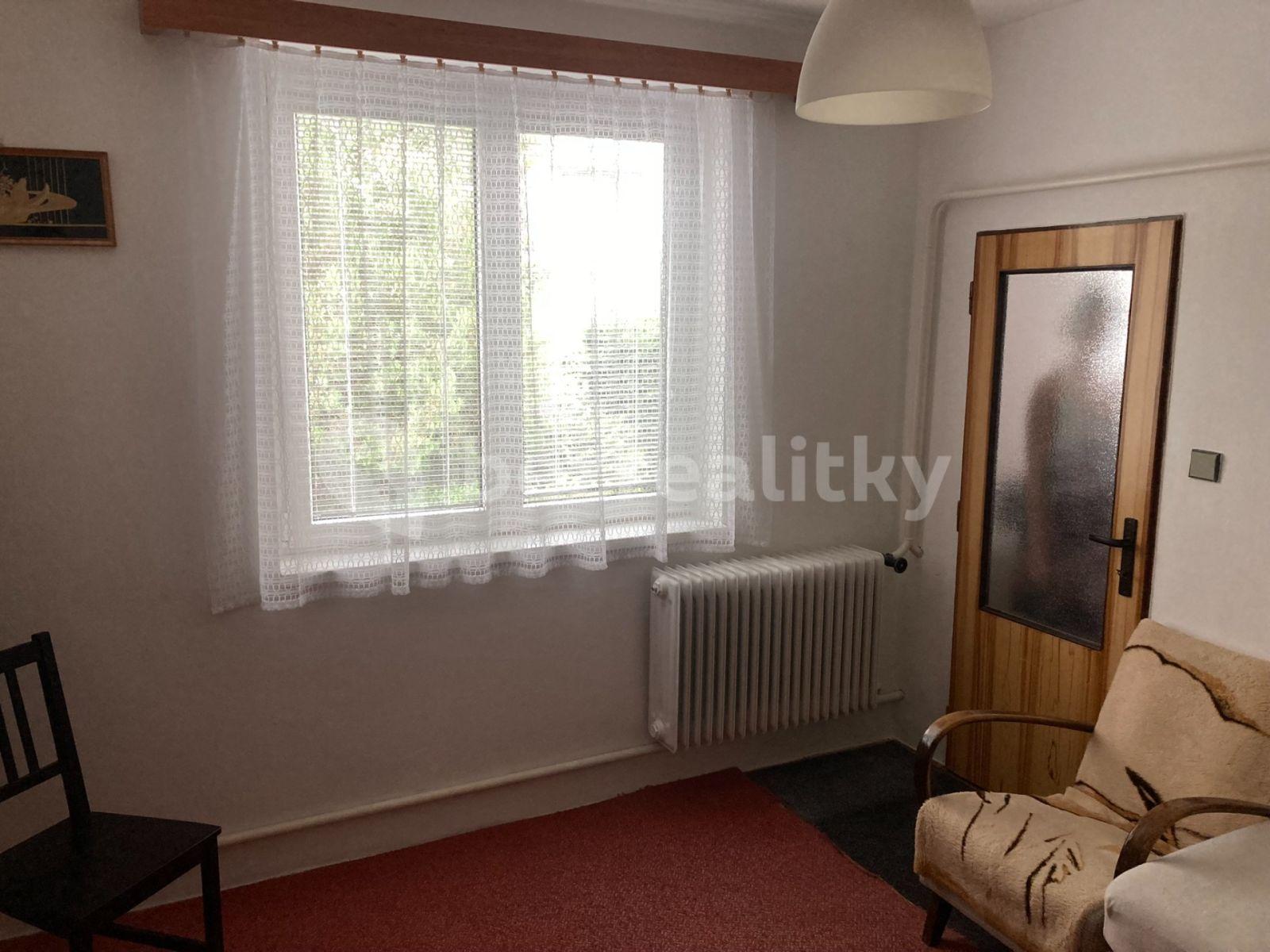 3 bedroom flat for sale, 68 m², U Bažantnice, Heřmanův Městec, Pardubický Region