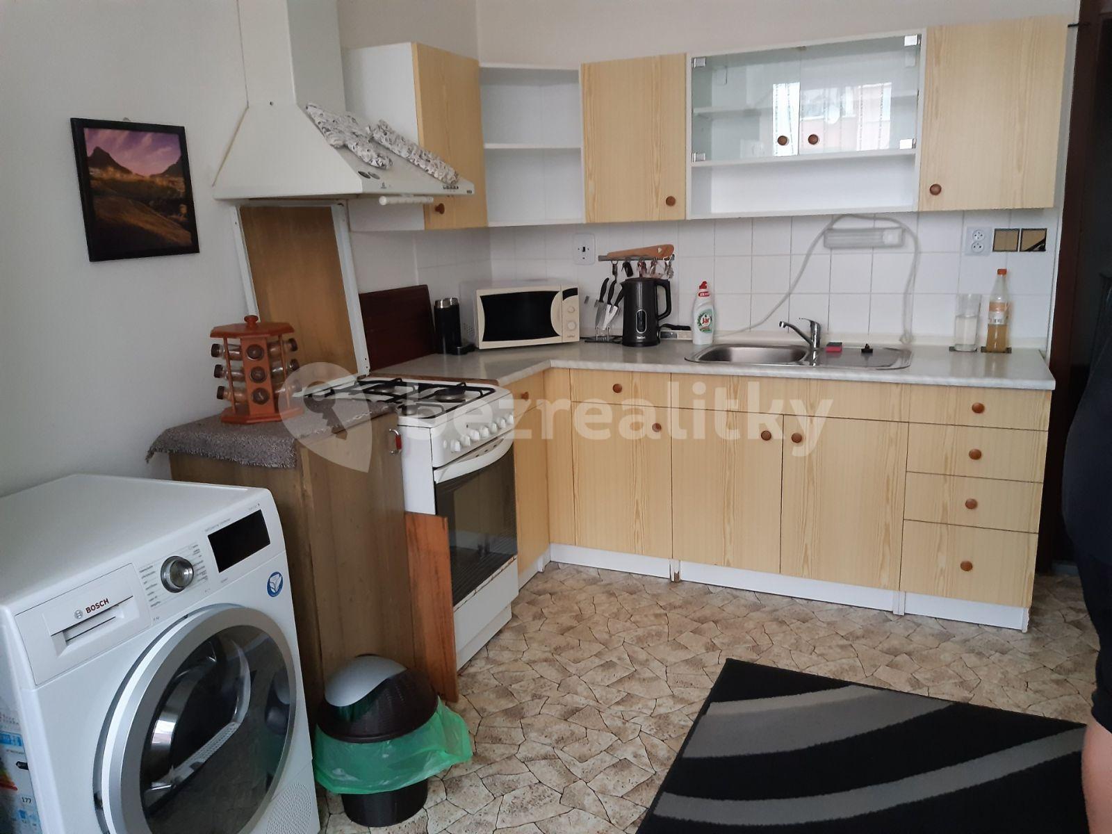 2 bedroom flat to rent, 68 m², Osvobození, Pelhřimov, Vysočina Region