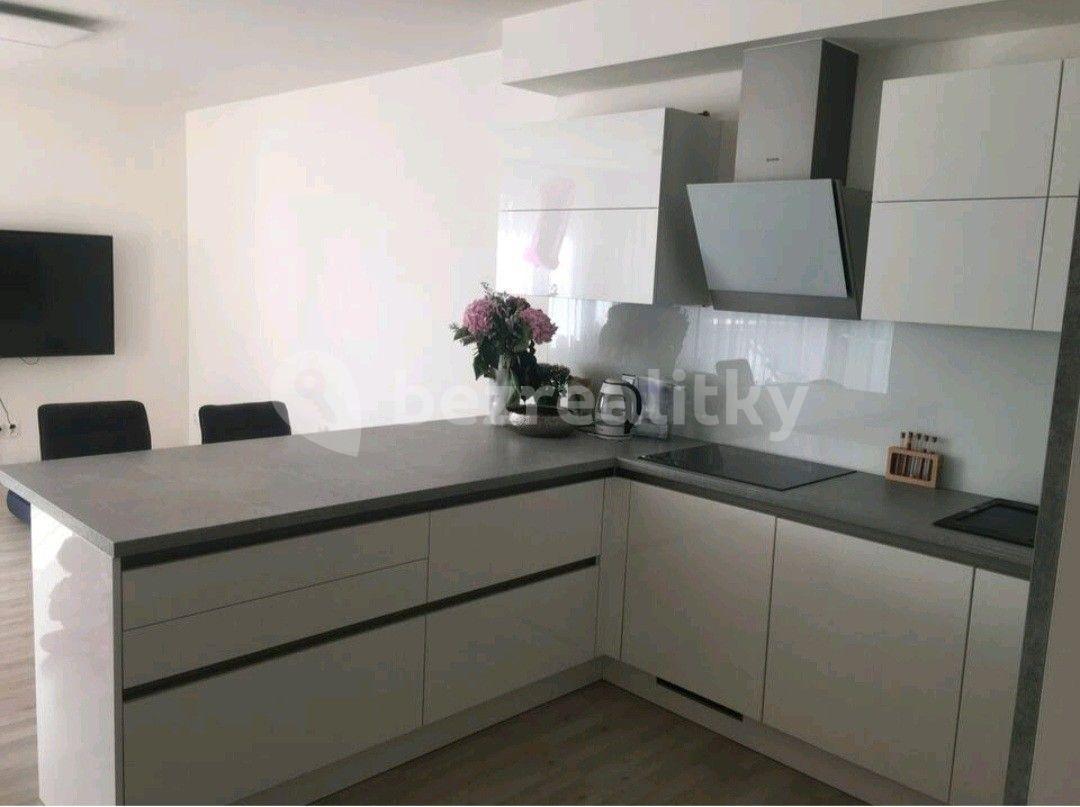 2 bedroom with open-plan kitchen flat for sale, 87 m², Strnadových, Prague, Prague