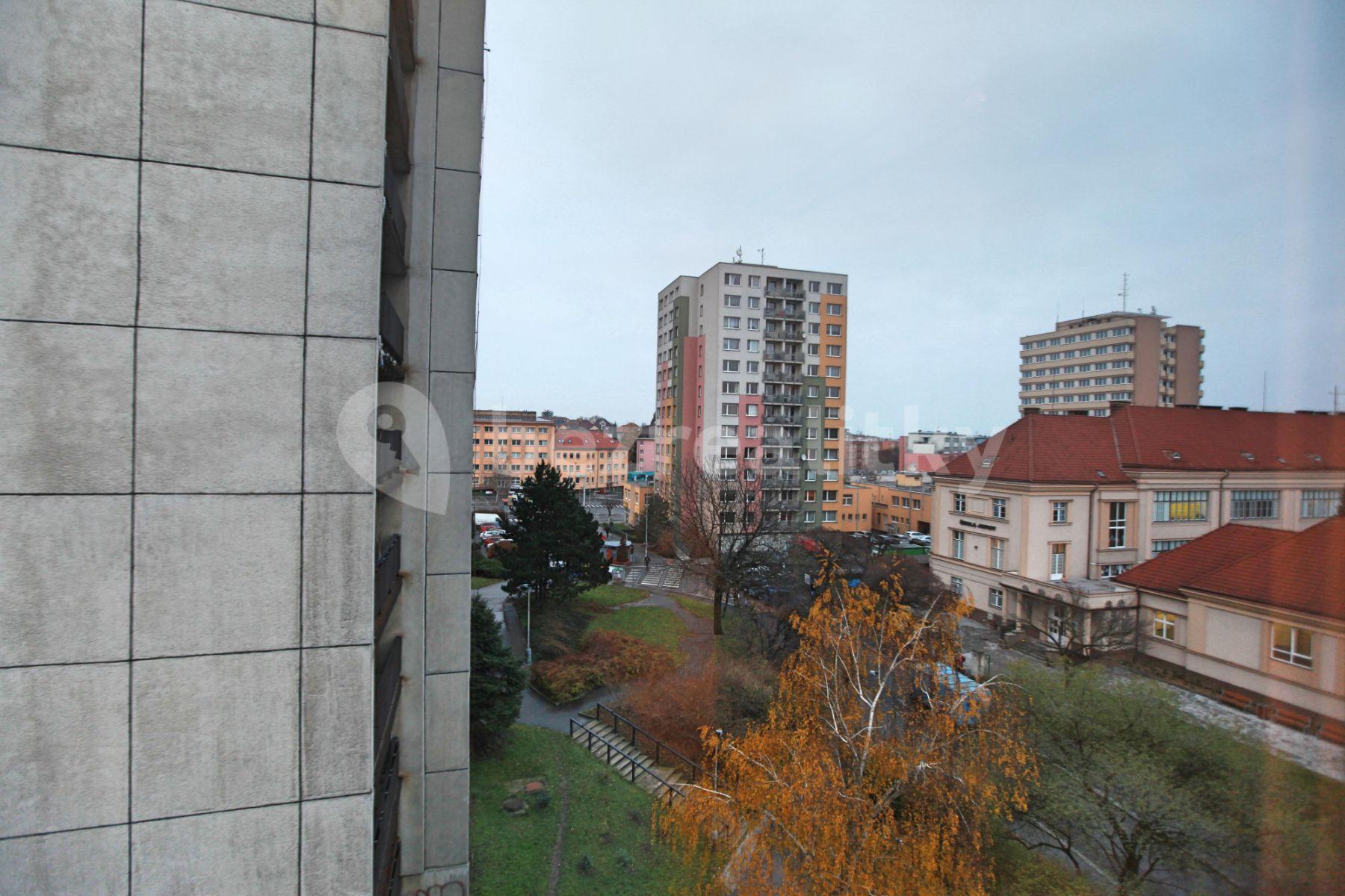 2 bedroom flat to rent, 42 m², Pod Lipami, Prague, Prague