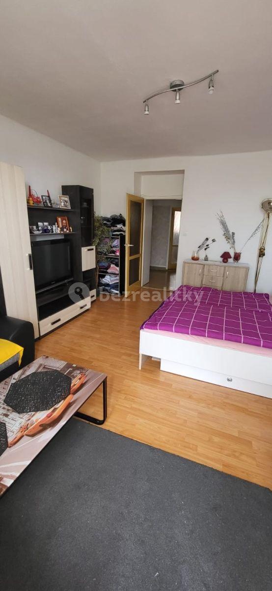 2 bedroom flat for sale, 75 m², Gočárova třída, Hradec Králové, Královéhradecký Region