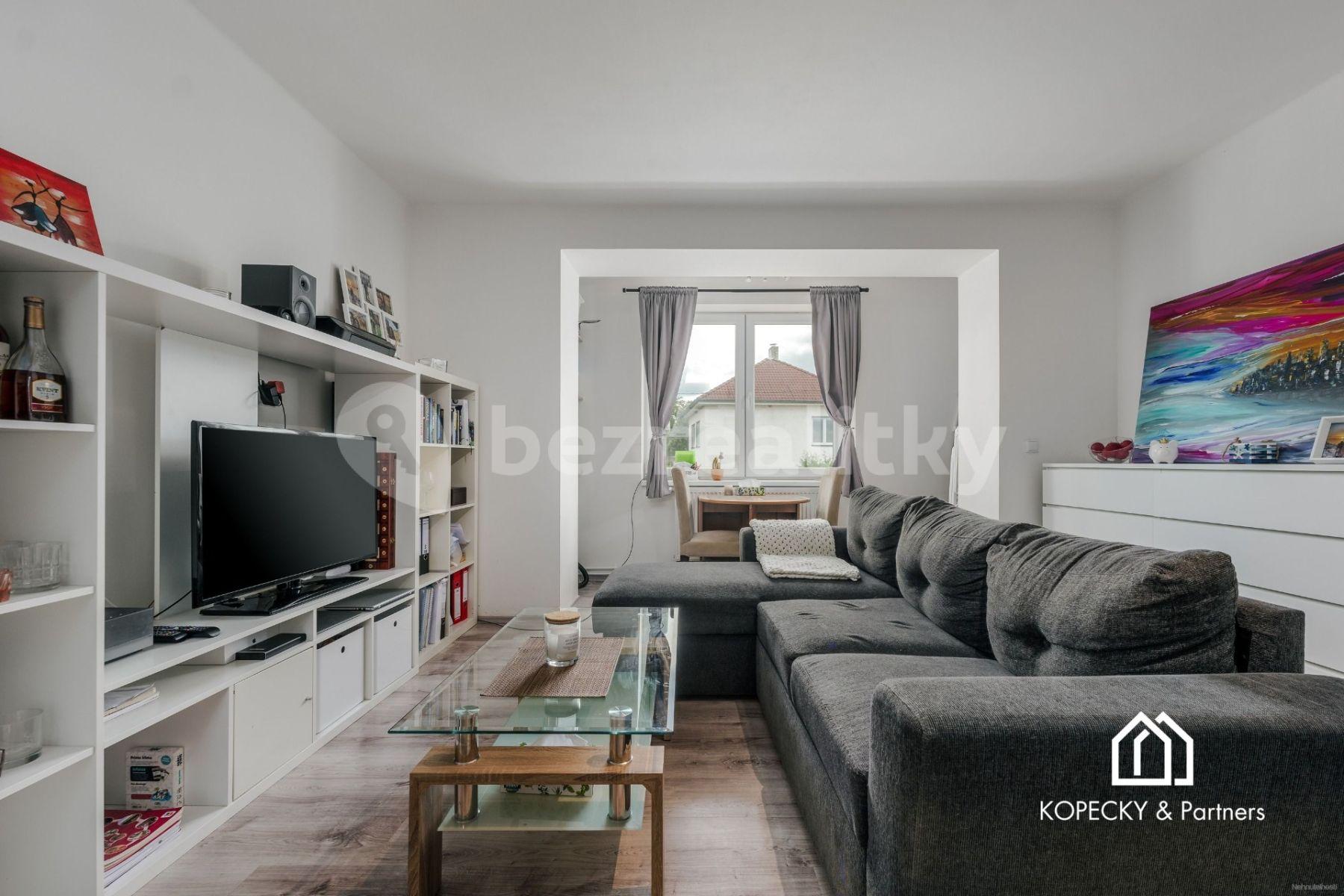 3 bedroom with open-plan kitchen flat for sale, 115 m², Moravanská, Prague, Prague