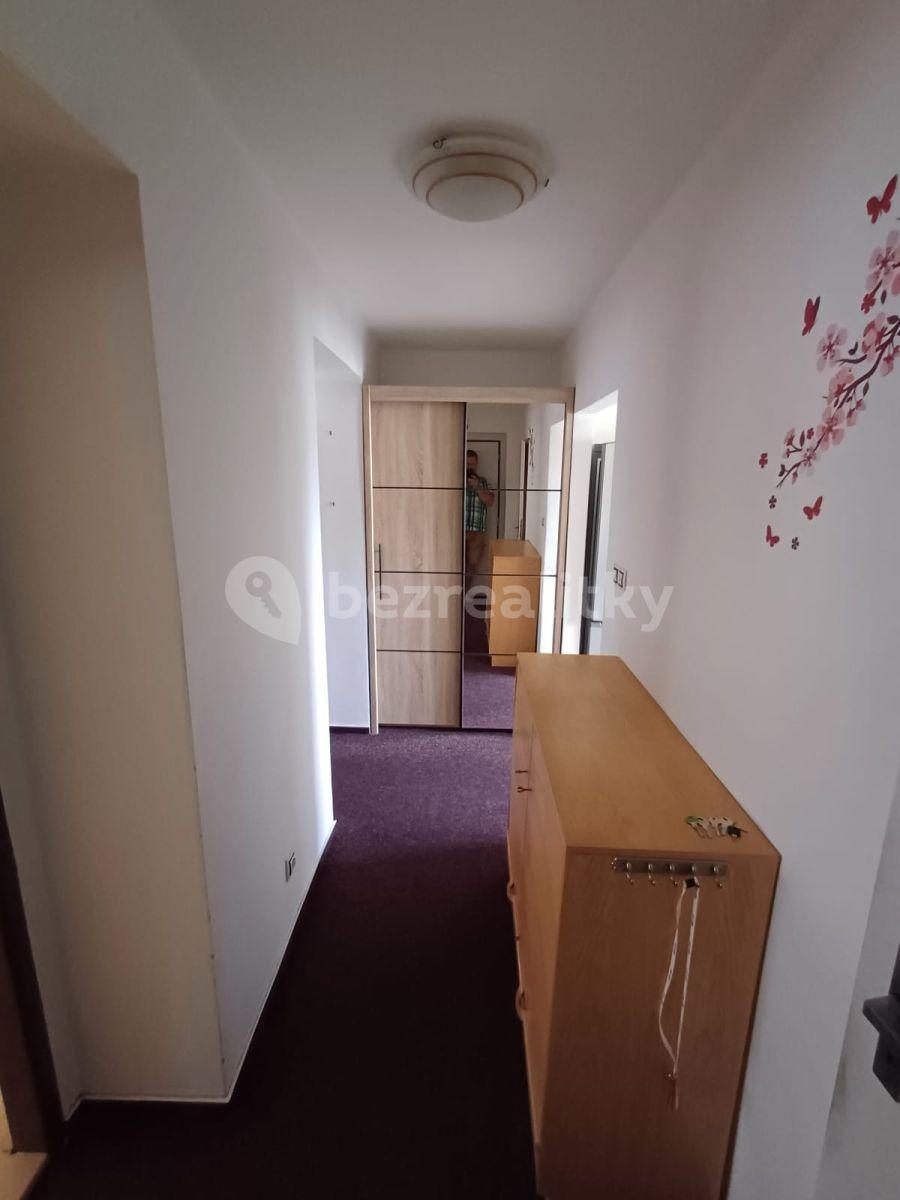 3 bedroom flat to rent, 70 m², Kpt. Jaroše, Roudnice nad Labem, Ústecký Region