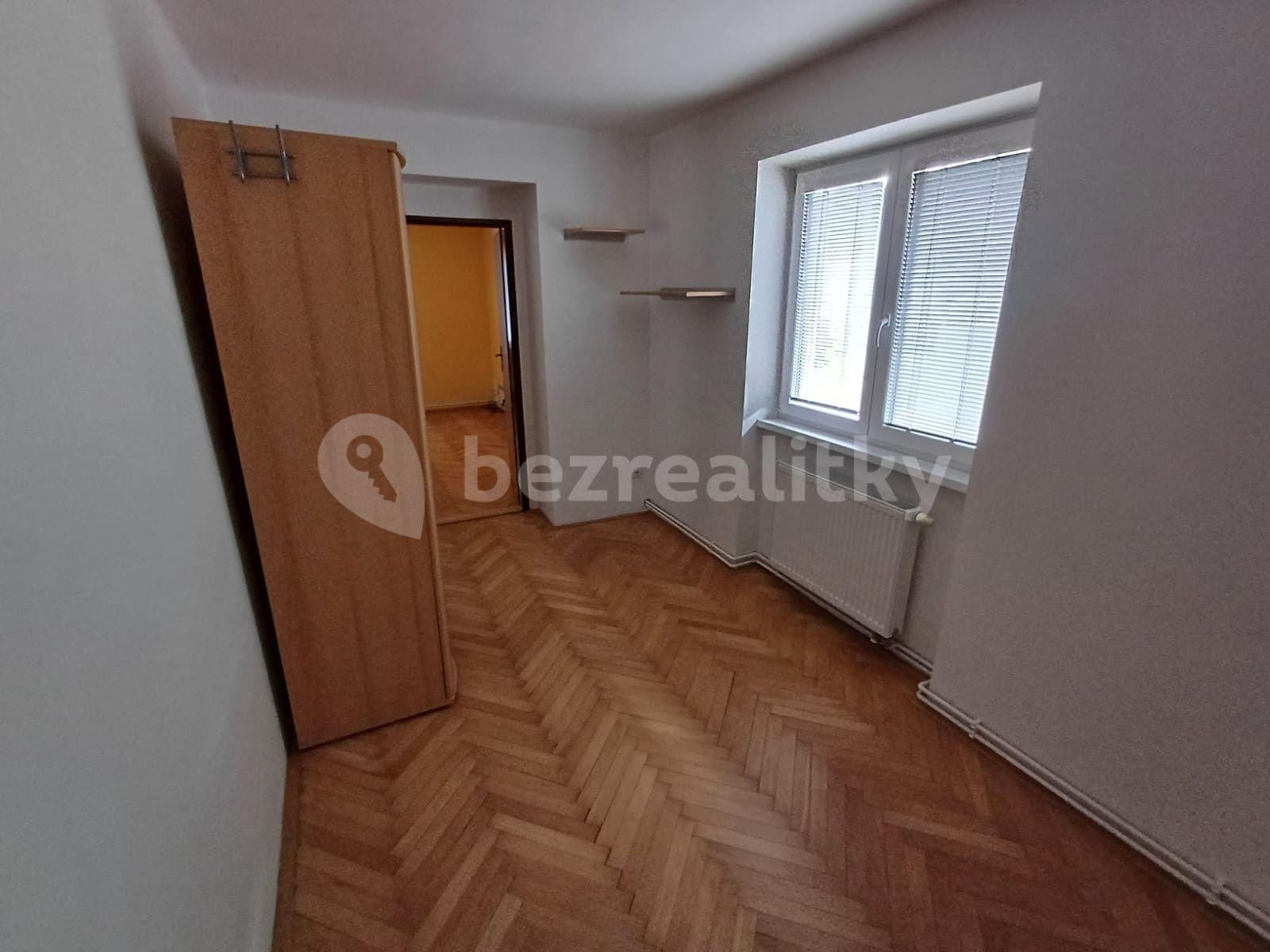 3 bedroom flat to rent, 70 m², Kpt. Jaroše, Roudnice nad Labem, Ústecký Region