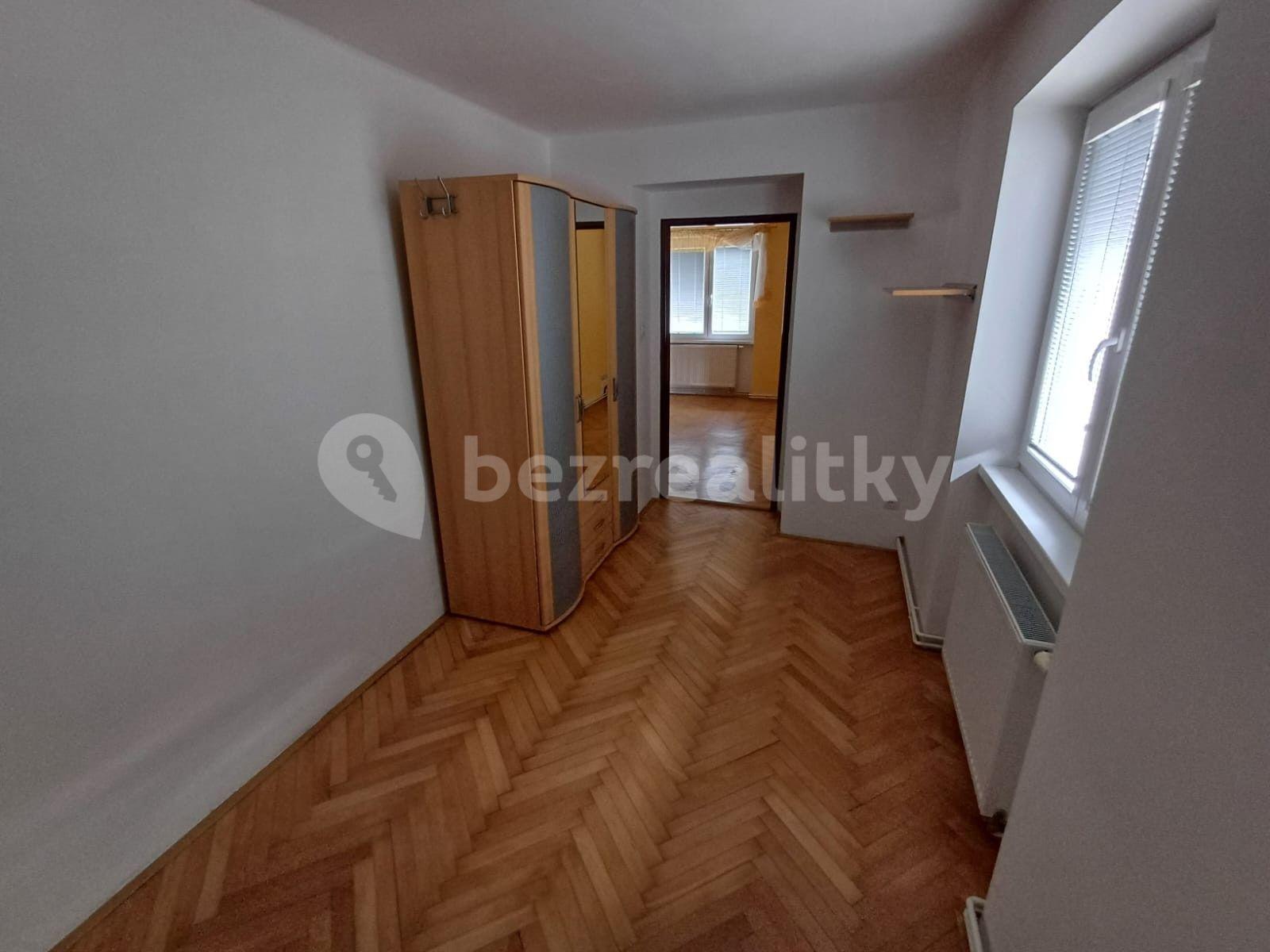 3 bedroom flat to rent, 70 m², Kpt. Jaroše, Roudnice nad Labem, Ústecký Region