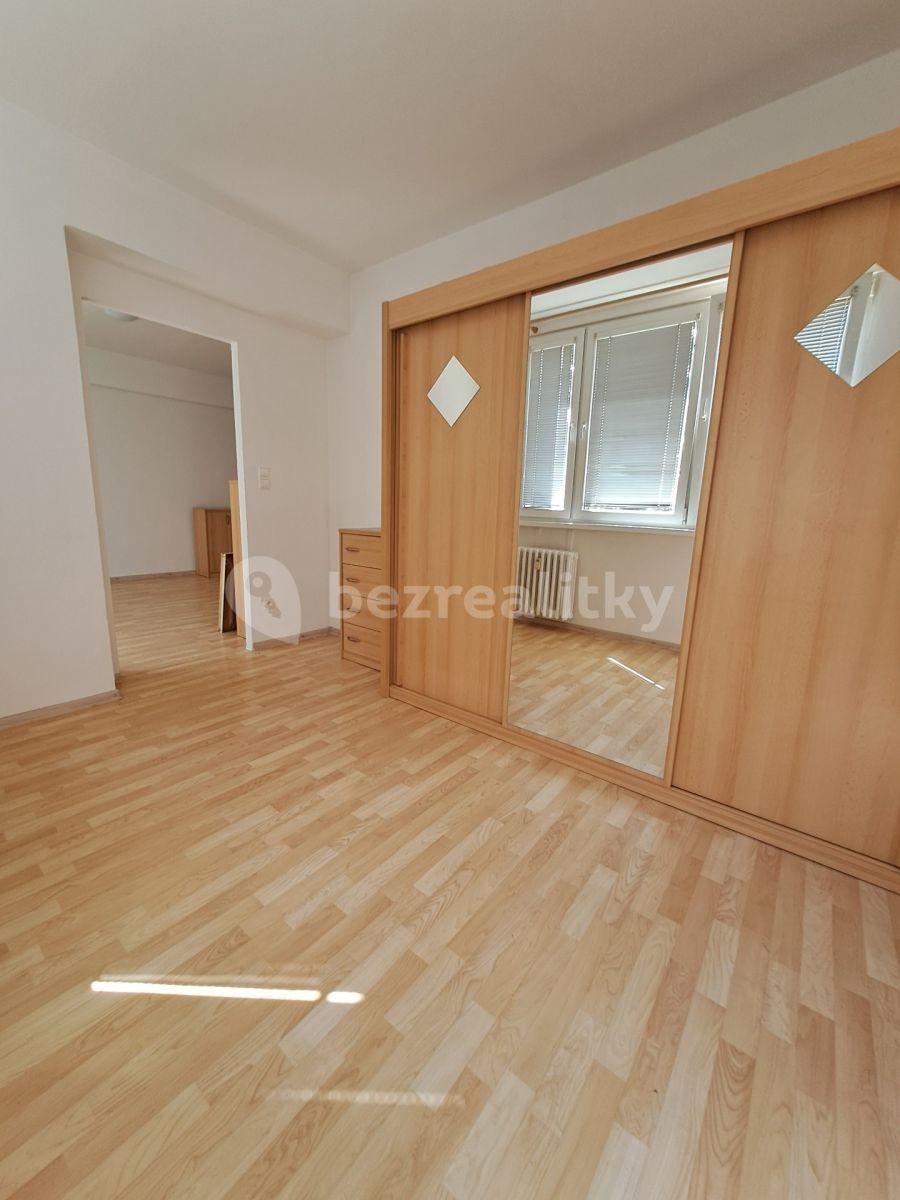 1 bedroom with open-plan kitchen flat to rent, 41 m², Jana Švermy, Benešov, Středočeský Region