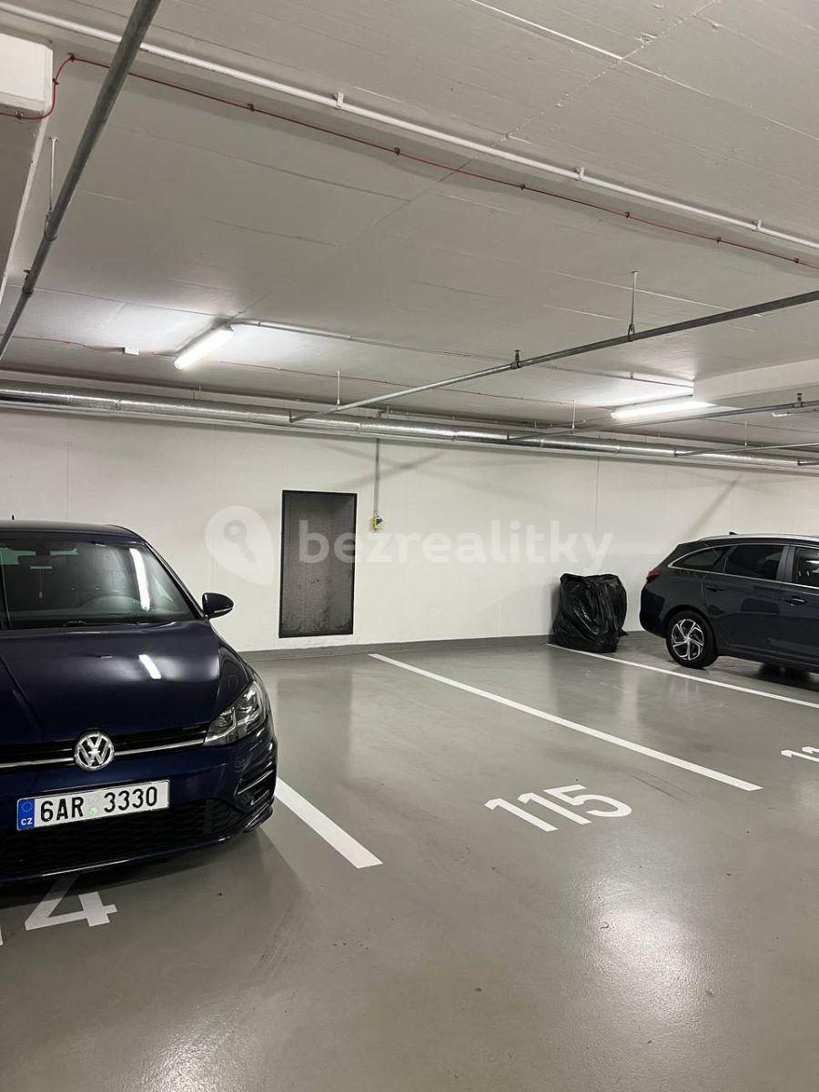 garage to rent, 13 m², U Průhonu, Prague, Prague