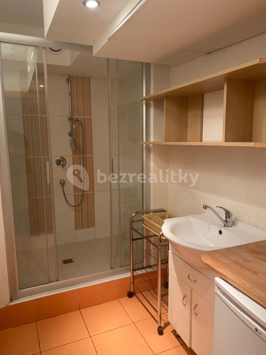 non-residential property to rent, 133 m², Pod Dvorem, Prague, Prague