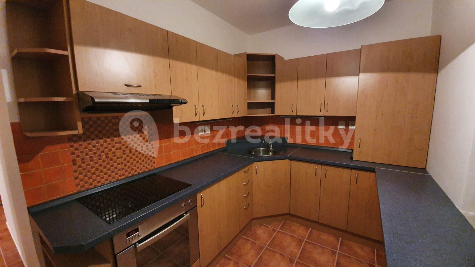 3 bedroom flat to rent, 86 m², V. Volfa, České Budějovice, Jihočeský Region