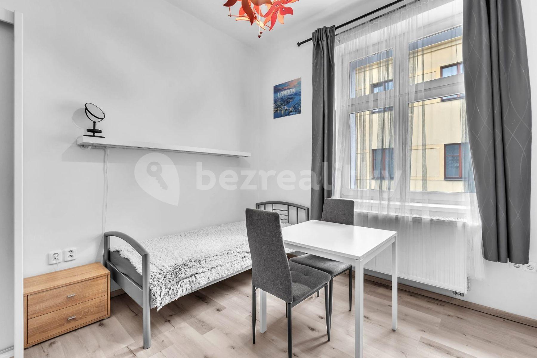 Small studio flat to rent, 21 m², Pod Strašnickou vinicí, Prague, Prague