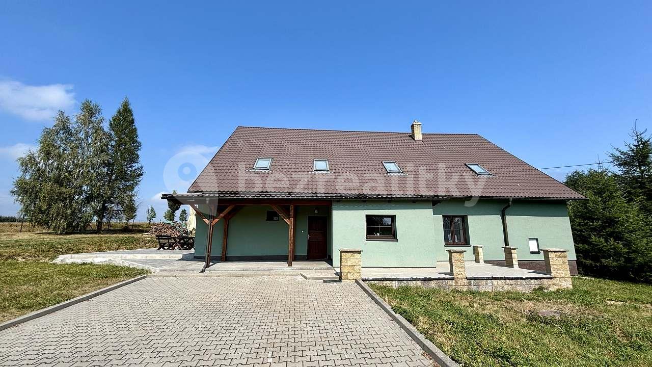 recreational property to rent, 0 m², Dětřichov nad Bystřicí, Moravskoslezský Region