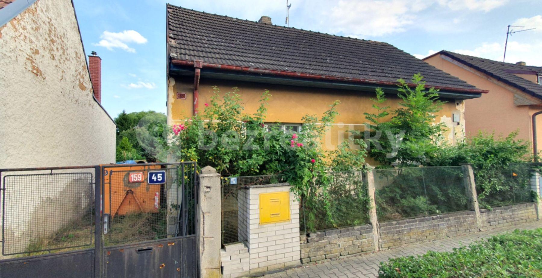 plot for sale, 729 m², Starodubečská, Prague, Prague