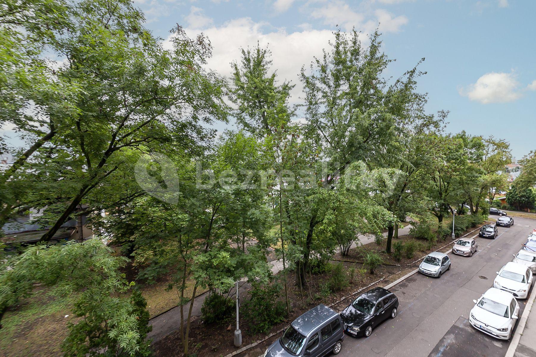 1 bedroom with open-plan kitchen flat for sale, 41 m², Škvorecká, Prague, Prague