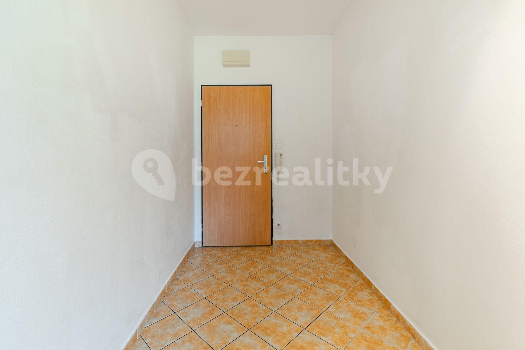 1 bedroom with open-plan kitchen flat for sale, 45 m², Werichova, Prague, Prague