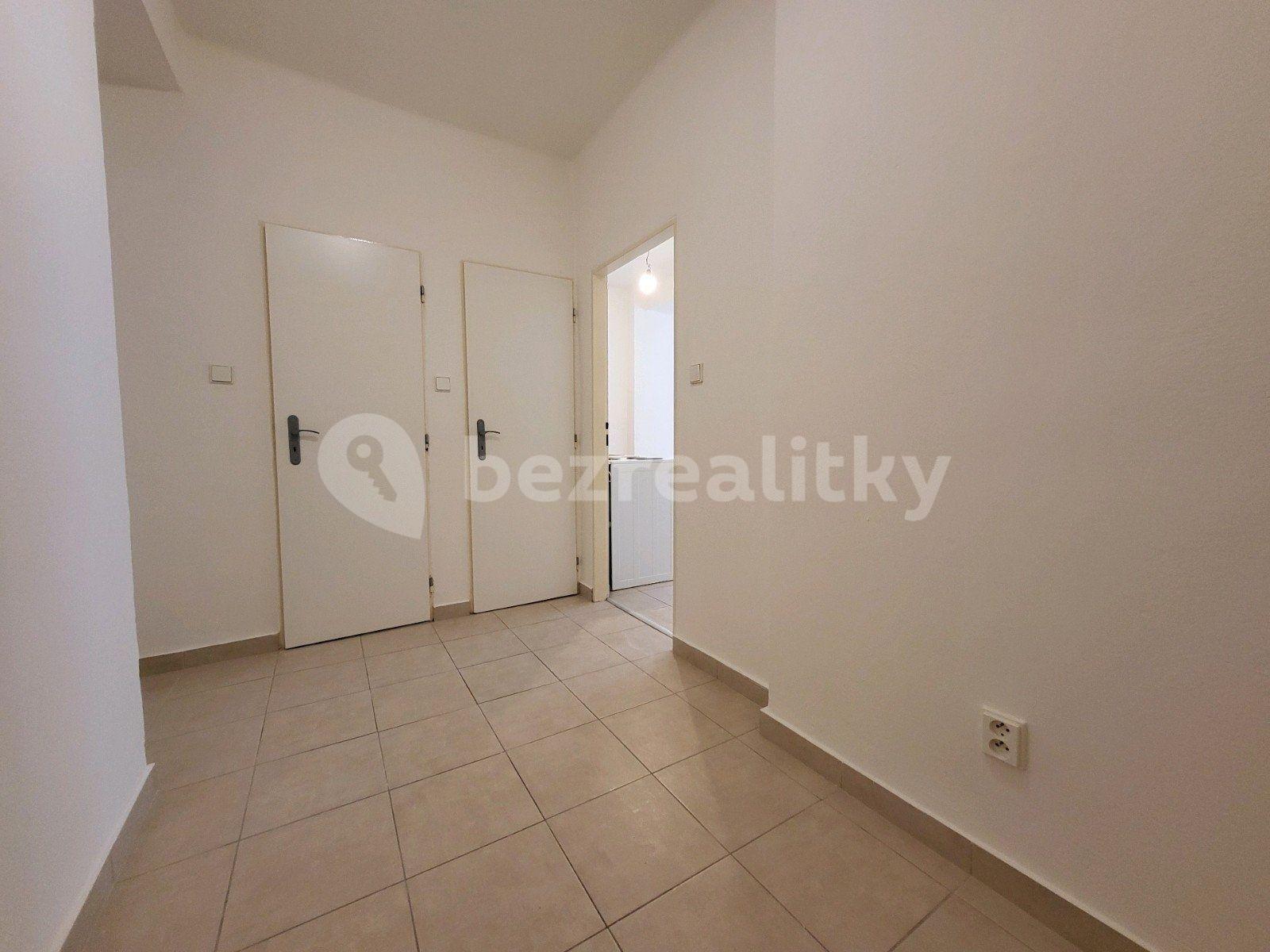 Studio flat to rent, 31 m², U Stromovky, Havířov, Moravskoslezský Region