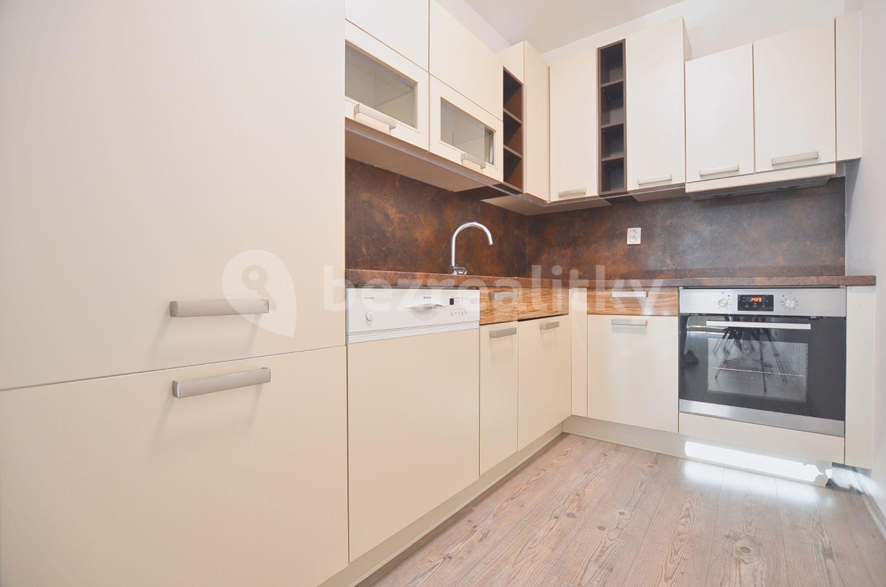 1 bedroom with open-plan kitchen flat for sale, 53 m², Benediktínská, Kladno, Středočeský Region