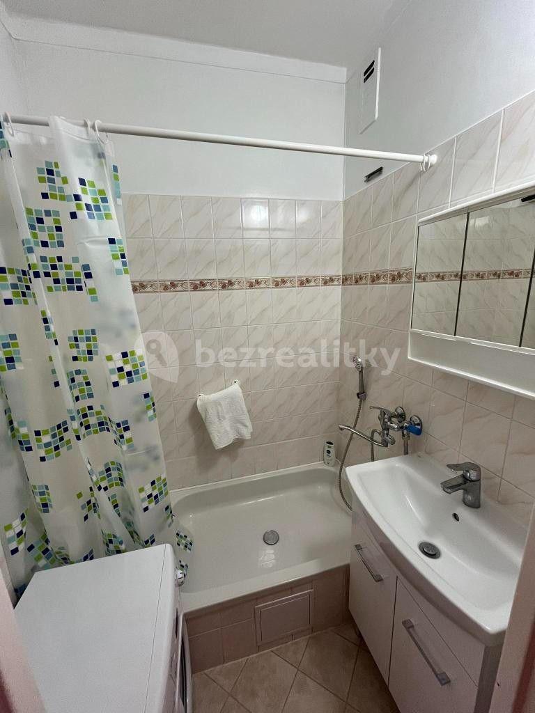 2 bedroom flat to rent, 55 m², náměstí SNP, Brno, Jihomoravský Region