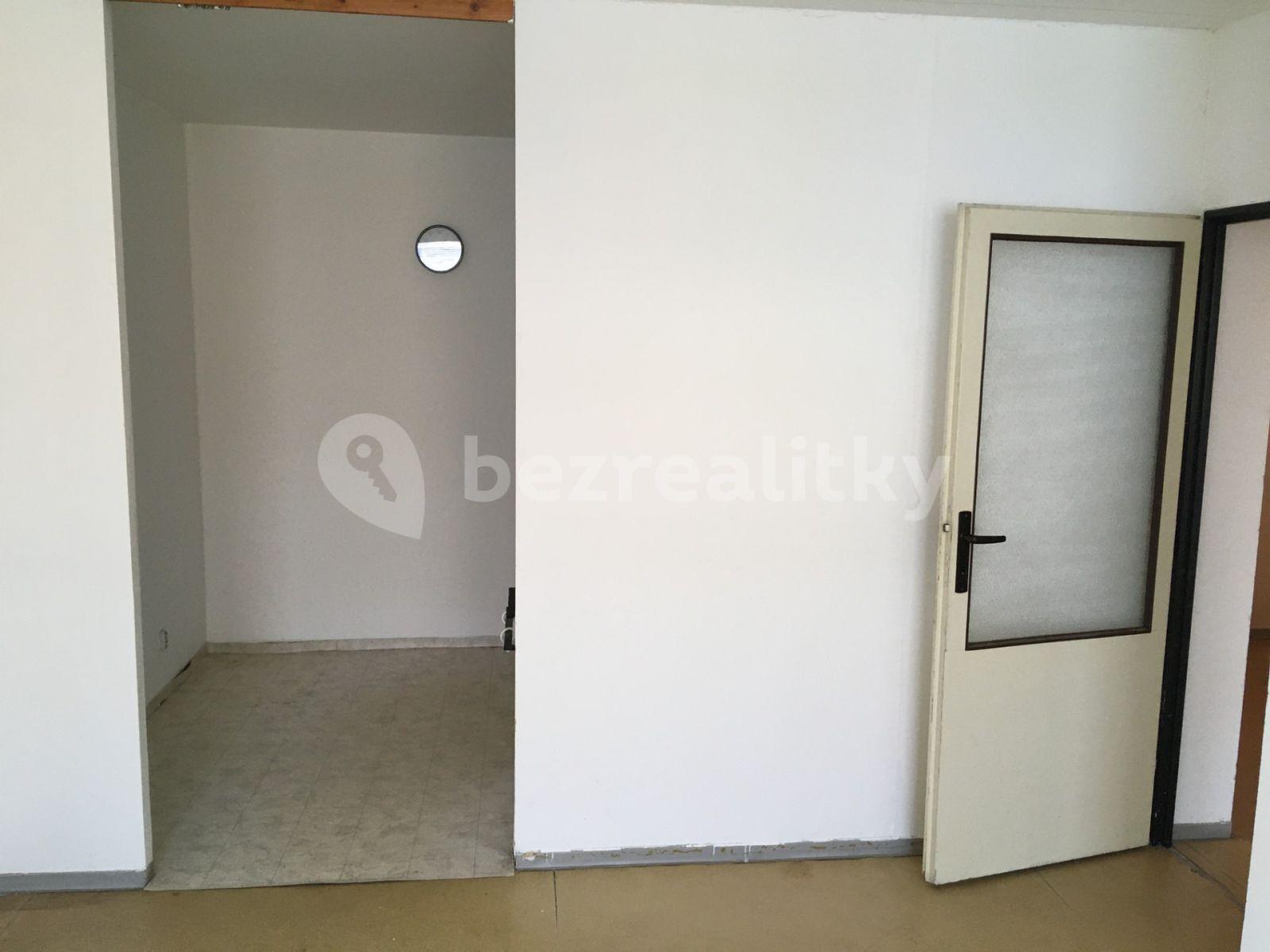 1 bedroom with open-plan kitchen flat for sale, 41 m², Kladno, Středočeský Region