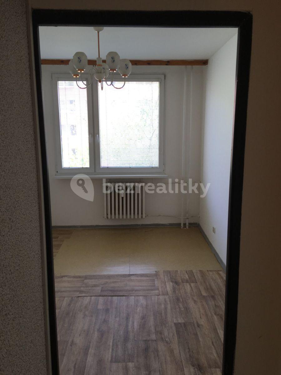 1 bedroom with open-plan kitchen flat for sale, 41 m², Kladno, Středočeský Region