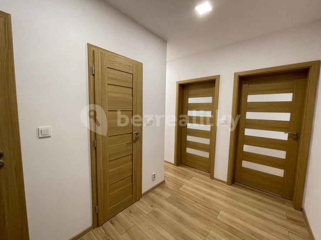 2 bedroom flat to rent, 54 m², Karla Pokorného, Ostrava, Moravskoslezský Region