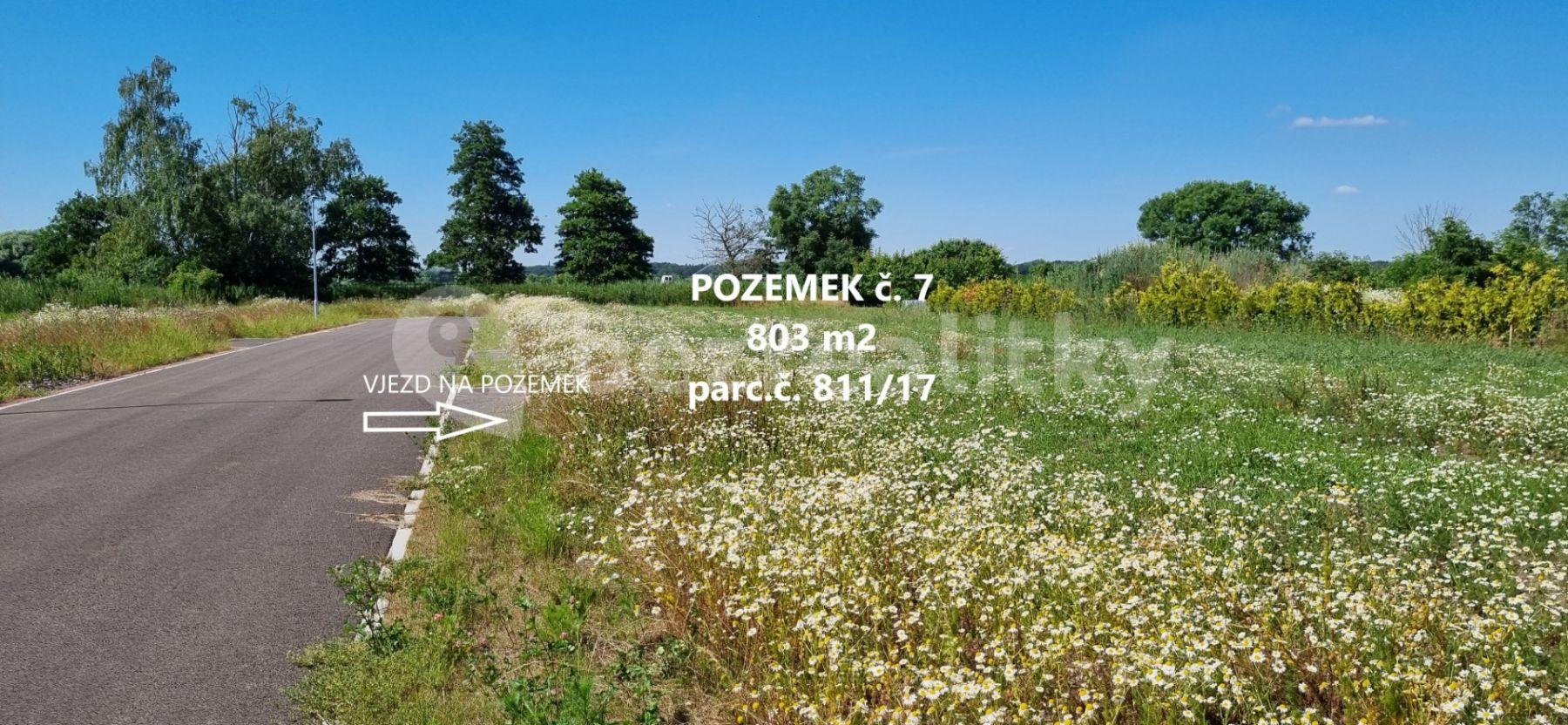 plot for sale, 803 m², Nedomice, Středočeský Region