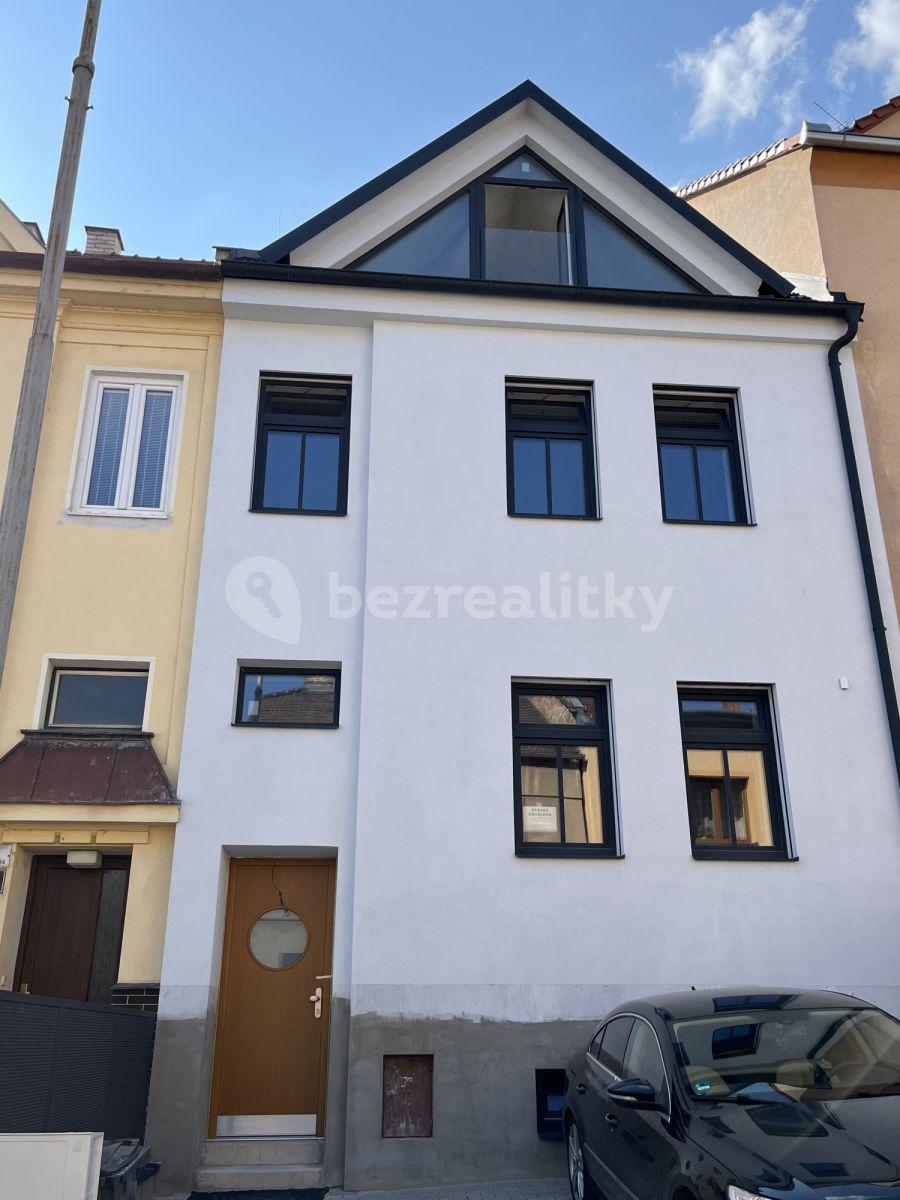 2 bedroom flat to rent, 46 m², Tišnovská, Brno, Jihomoravský Region