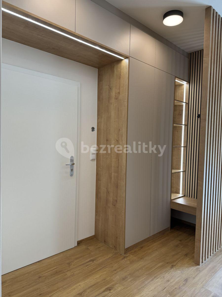 2 bedroom flat to rent, 46 m², Tišnovská, Brno, Jihomoravský Region