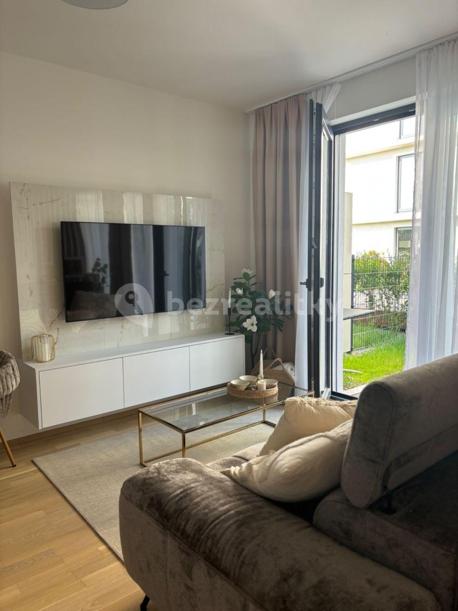 Studio flat for sale, 37 m², Šenácká, Prague, Prague